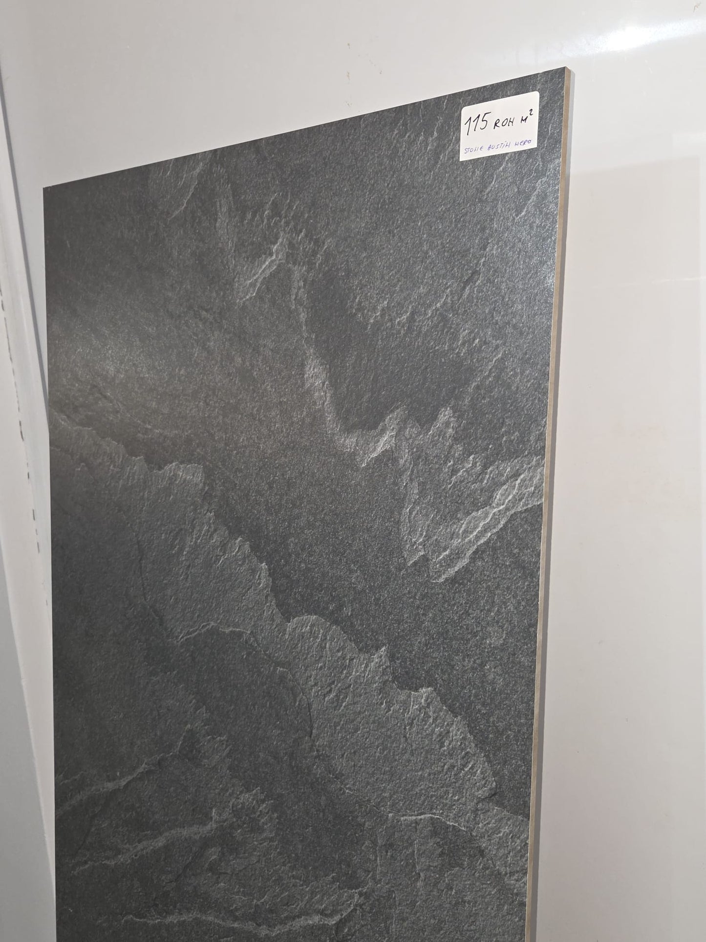 Gresie Stone Austin Nero Portelanata Mata, Rectificata pentru Terase si Balcoane