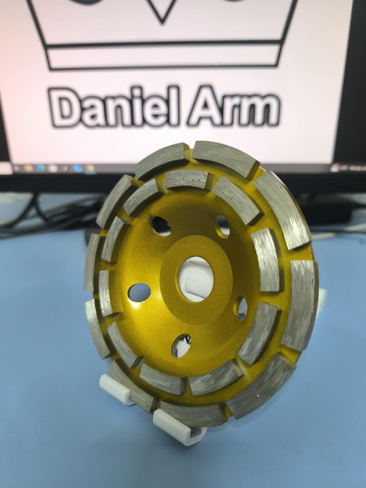 Disc pentru slefuit beton diametru 125