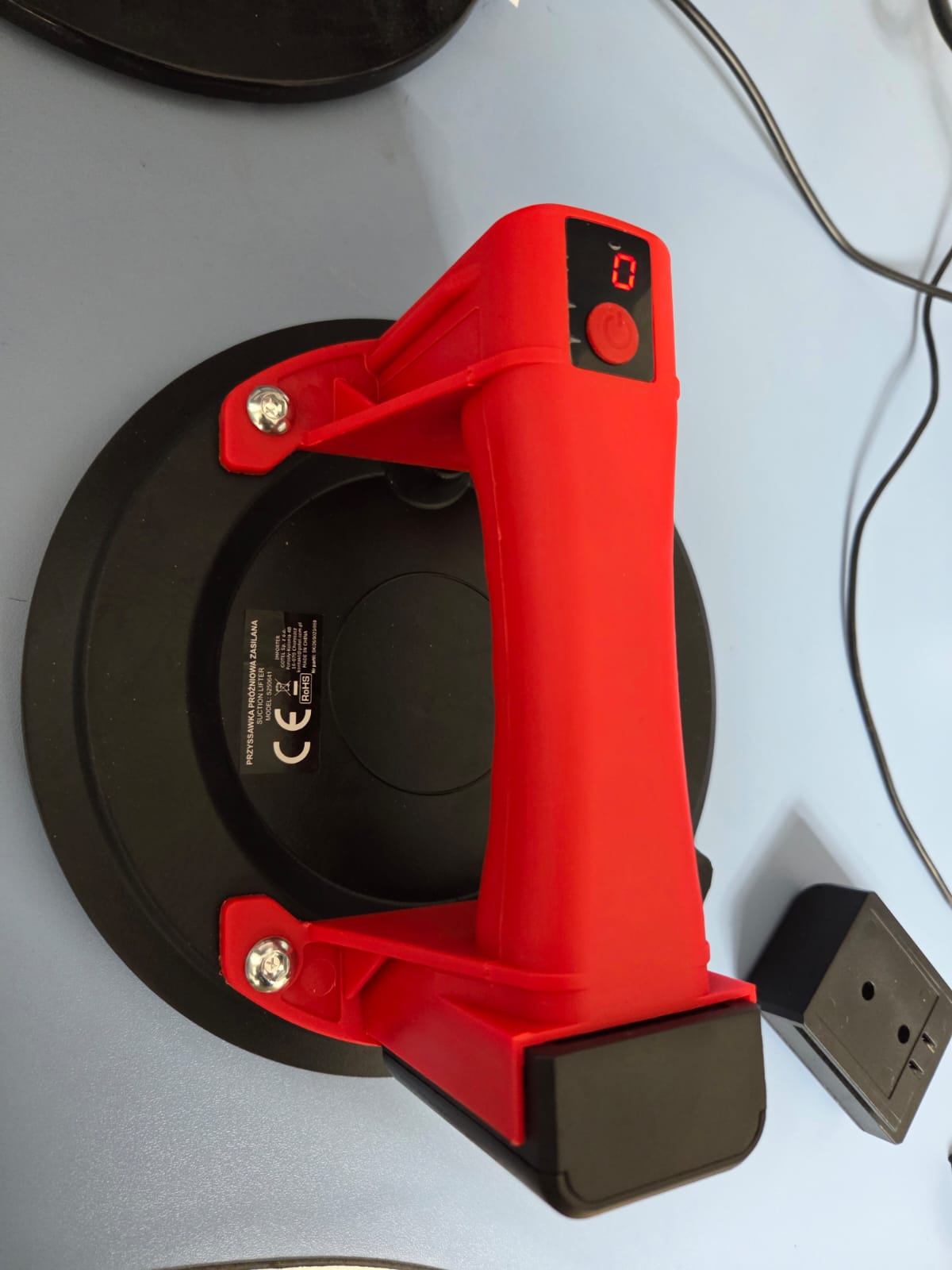 Ventuză Electrică Profesională pentru Gresie cu 2 acumulatori, afișaj digital și vacuum automat