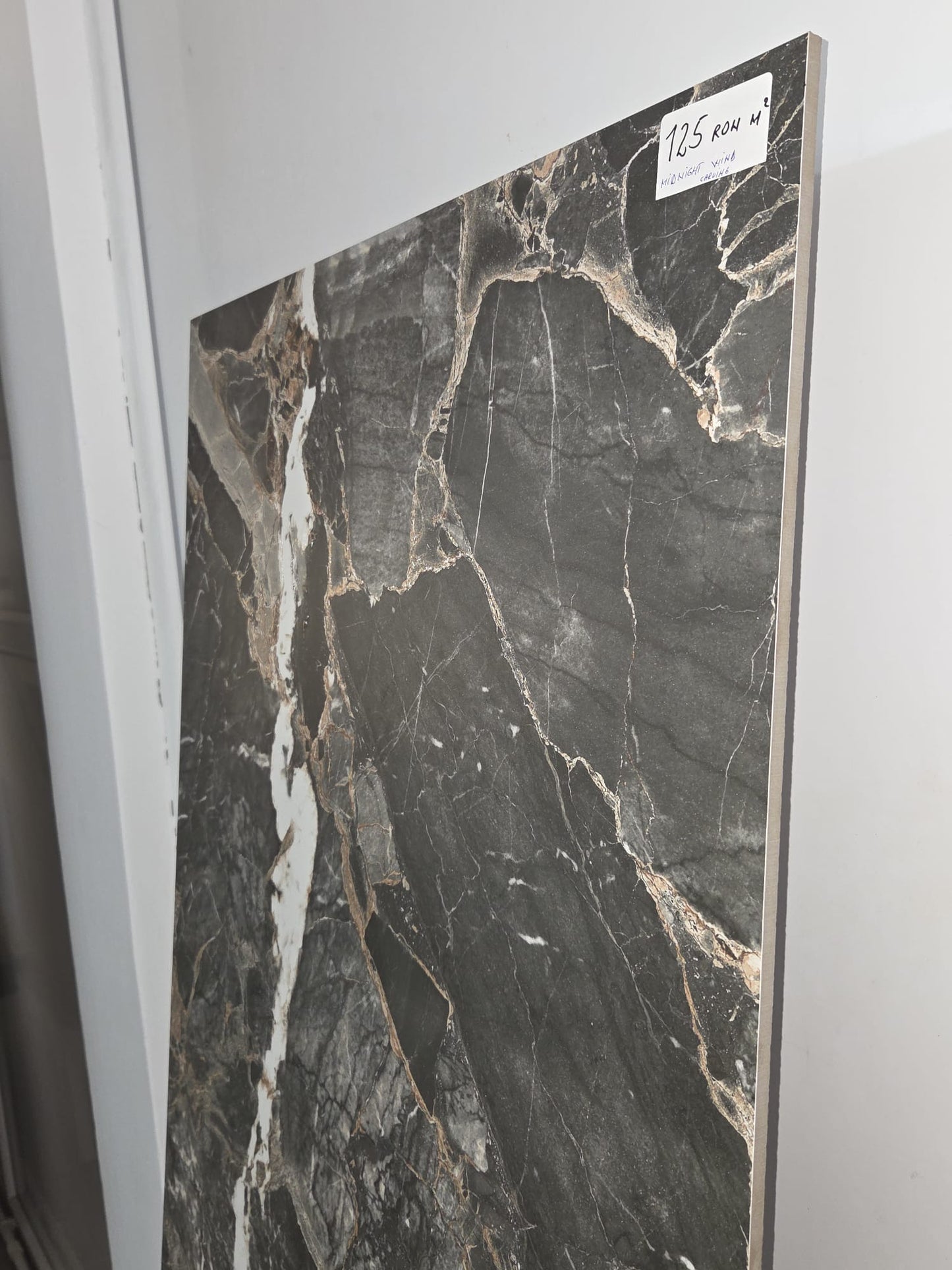 Gresie Midnight Wind Portelanata Mata, Rectificata pentru Terase si Balcoane