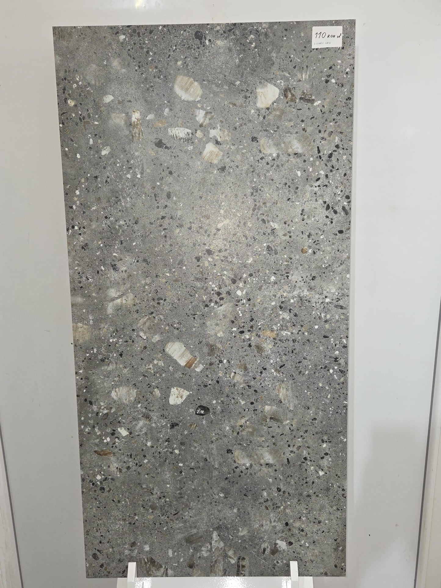 Gresie Lilarc Gris Portelanata Mata, Rectificata pentru Terase si Balcoane