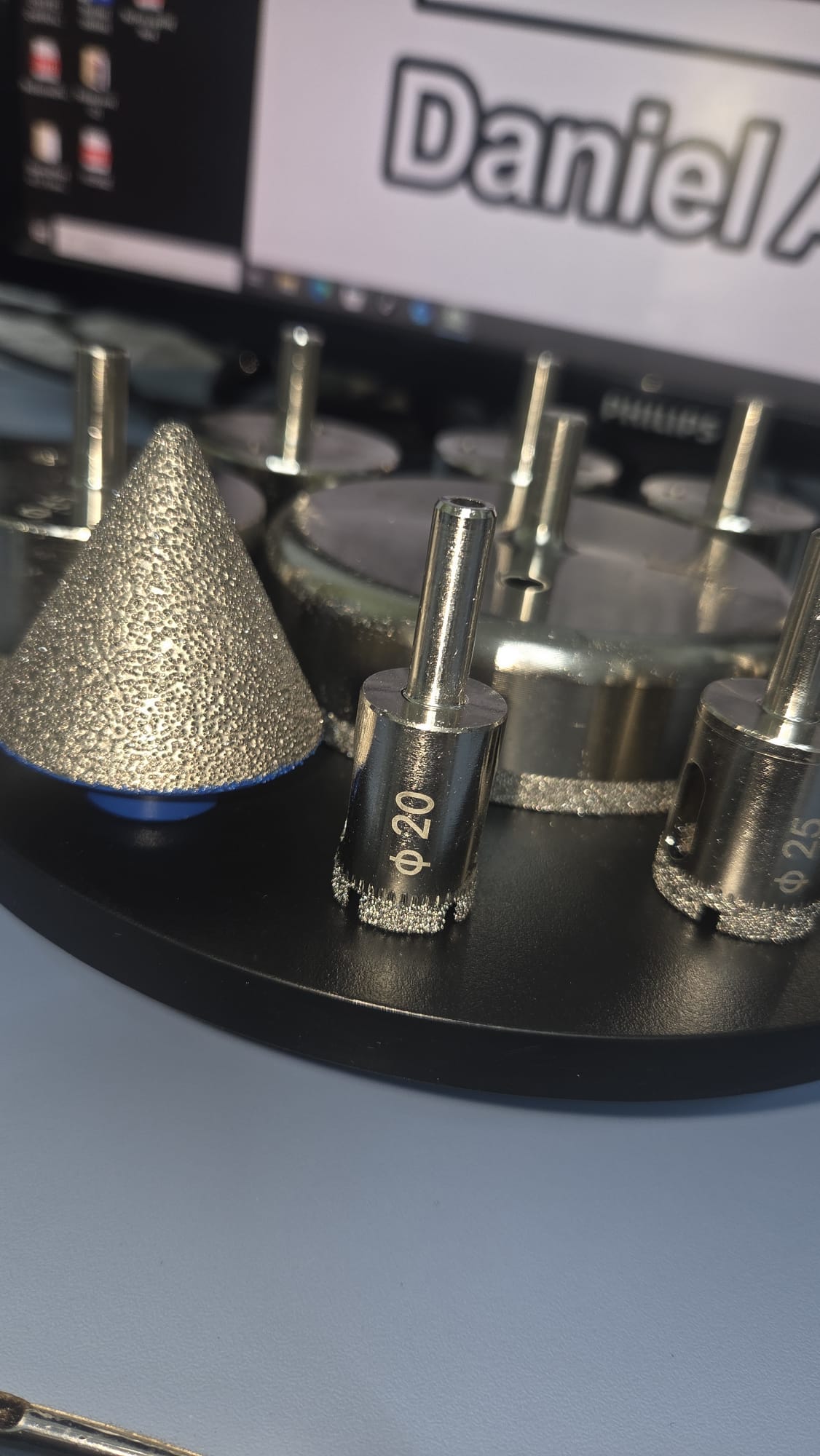 Carotă Diamantată Brazată 20 mm pentru autofiletanta  Daniel Arm