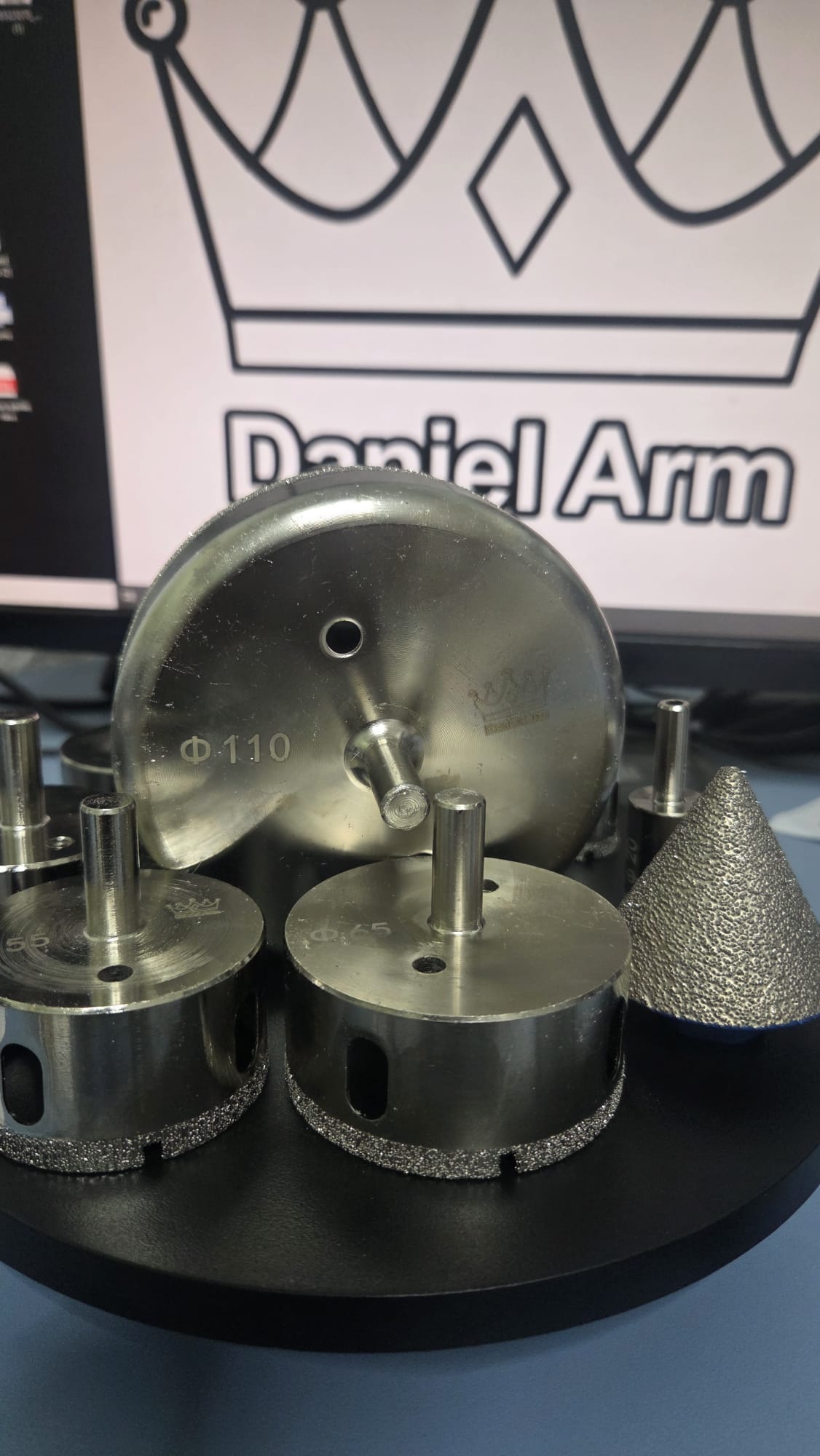 Carotă Diamantată Brazată 110 mm  pentru autofiletanta Daniel Arm