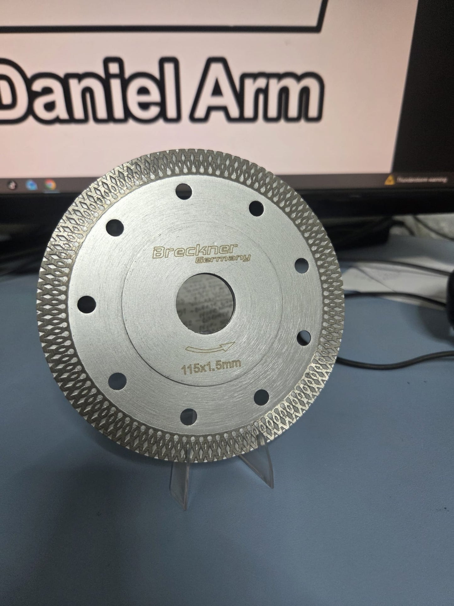 Disc Diamantat Turbo 115 x 1,5 mm – Tăiere Fină pentru Gresie Porțelanată, Granit și Marmură